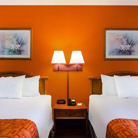 Howard Johnson By Wyndham Panama-Stadt Exterior foto
